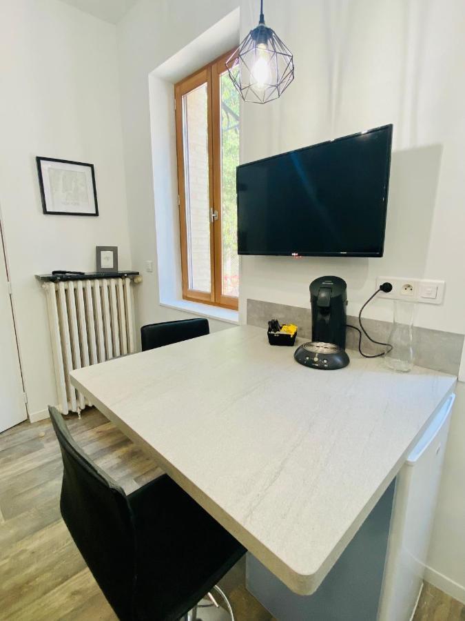 Studio Neuf Bien Place, Jardin Et Parking Gratuit Apartment Toulouse Ngoại thất bức ảnh